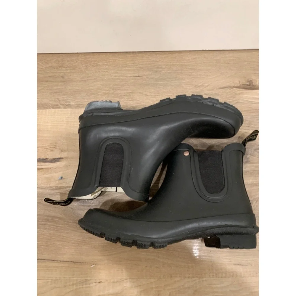 Rockfish Chelsea Rain Boots Size 8 Rubber Waterproof Gorpcore Matte Black Womens